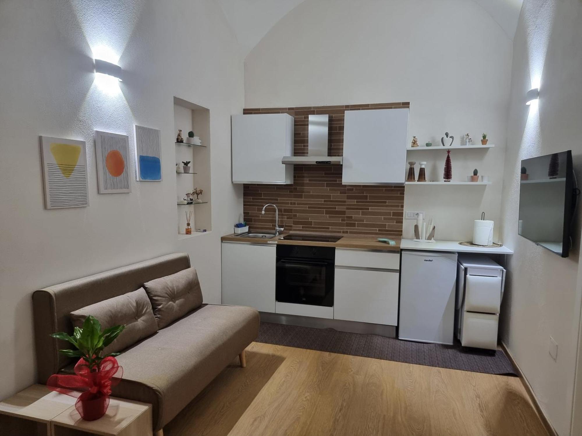 La Casa De La Abuelita * Naples